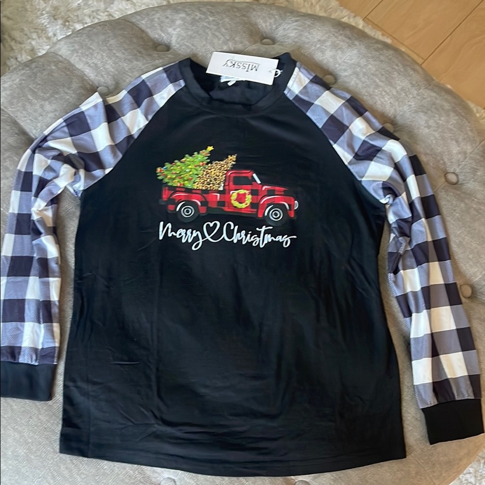 Ladies Christmas pajama shirt, new